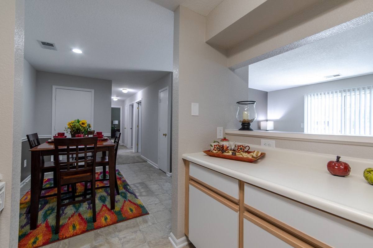 Apartment for rent at Applecreek, 1326 McIntosh Lane, Anderson, IN 46013