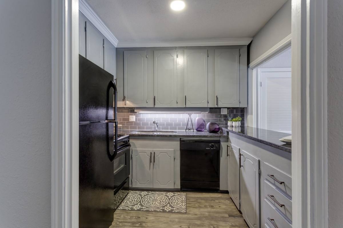 Apartment for rent at Chateaux Dijon, 5331 Beverly Hill St, Houston, TX 77056