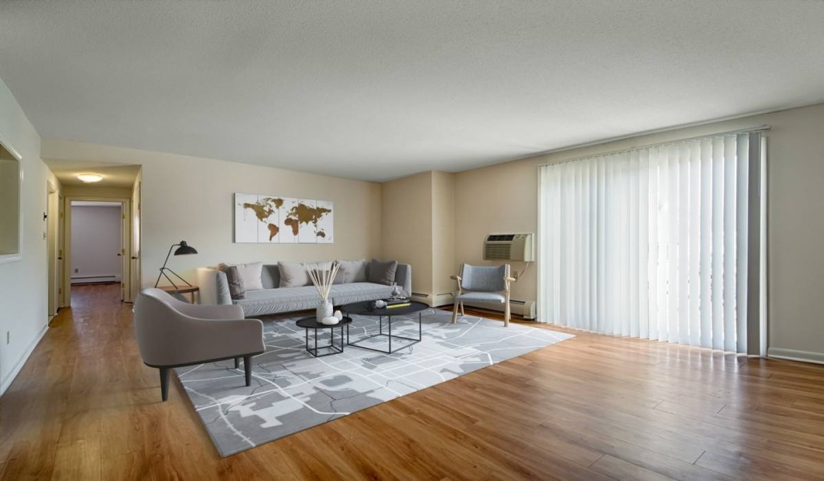 Apartment for rent at Royal Crest Estates, 1 Newcastle Dr, Nashua, NH 03060