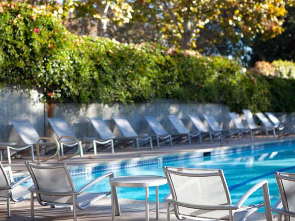Apartment for rent at Cupertino City Center, 20350 Stevens Creek Blvd, Cupertino, CA 95014