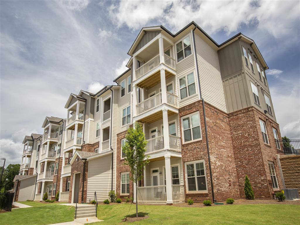 Apartment for rent at Sixes Ridge, 4416 Holly Springs Parkway, Canton, GA 30115