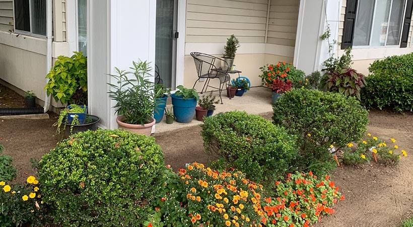 Apartment for rent at Crescent Oaks, 130 W Crescent Square Dr, Graham, NC 27253