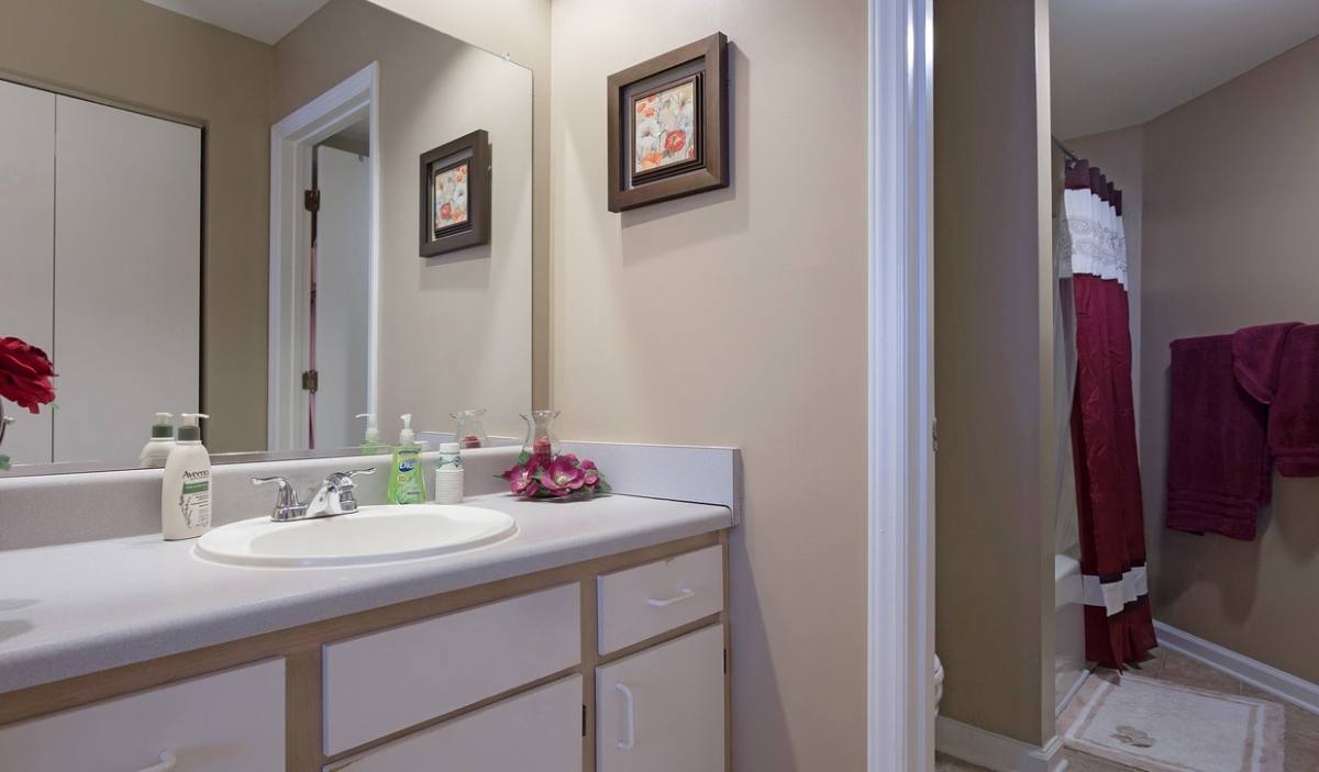 Apartment for rent at Crescent Oaks, 130 W Crescent Square Dr, Graham, NC 27253