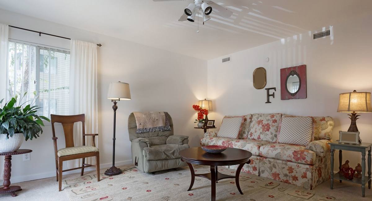 Apartment for rent at Crescent Oaks, 130 W Crescent Square Dr, Graham, NC 27253