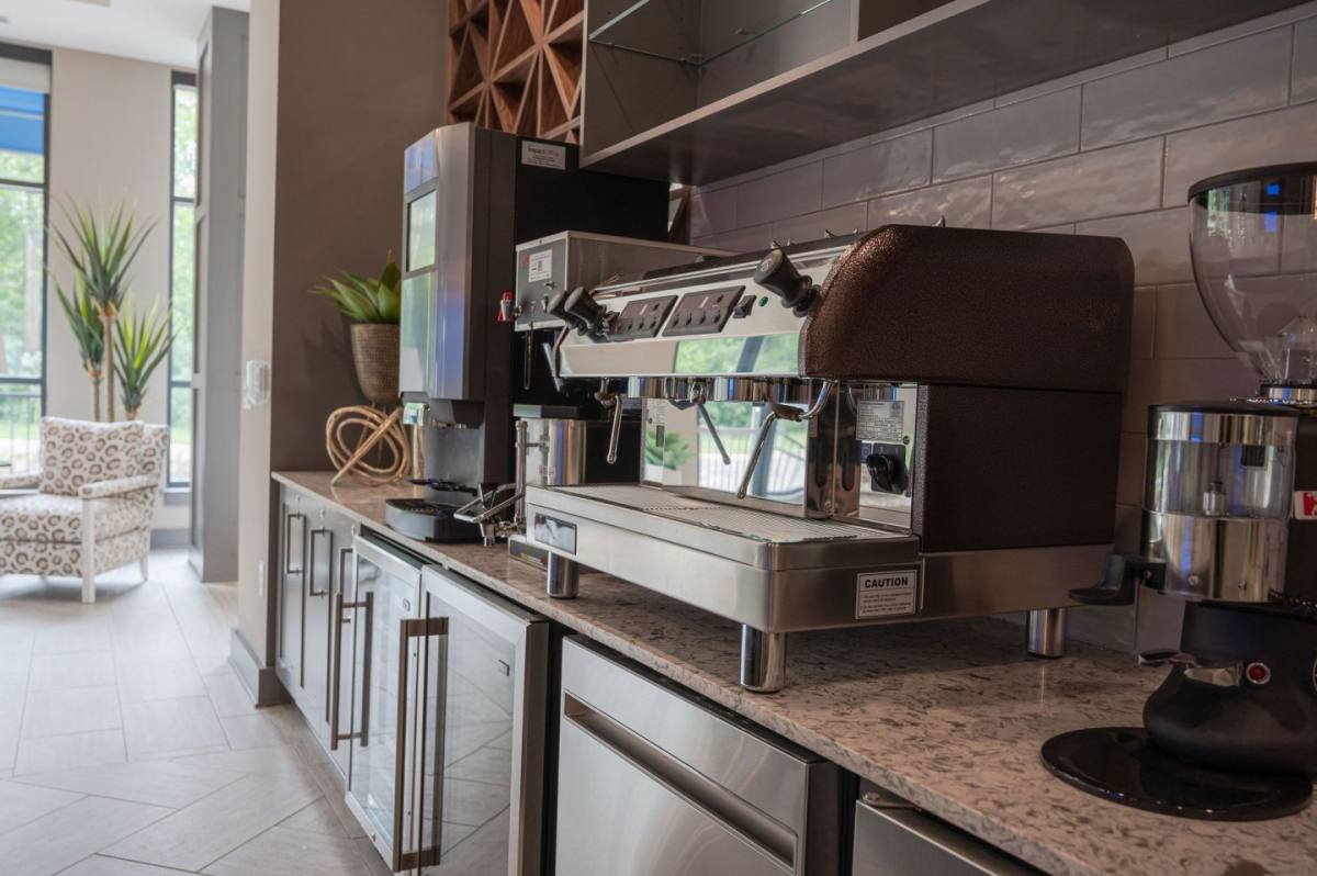 Apartment for rent at Preserve at Westfields, 4950 Westcroft Blvd, Chantilly, VA 20151