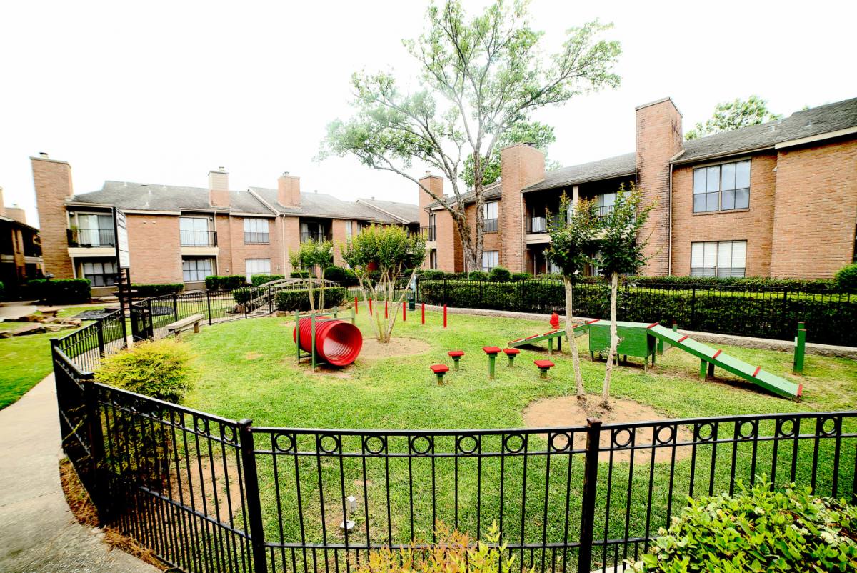 Apartment for rent at Deerbrook Garden, 1230 FM 1960 Bypass Rd E, Humble, TX 77338