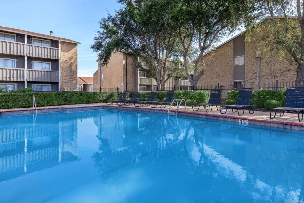 Apartment for rent at Avery Trace, 4020 Highway 365, Nederland, TX 77627