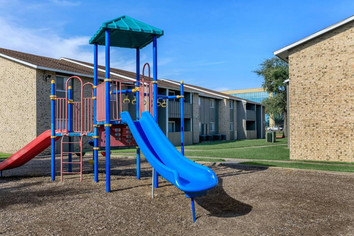 Apartment for rent at Avery Trace, 4020 Highway 365, Nederland, TX 77627
