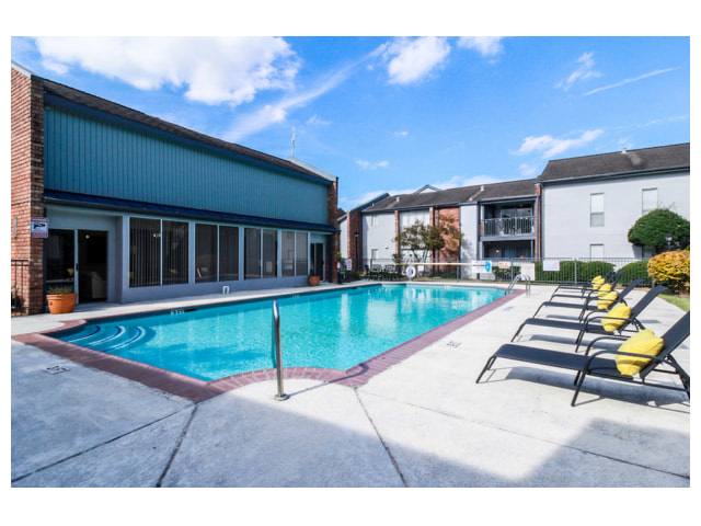 Apartment for rent at Crossview Courts, 2929 Crossview Dr, Houston, TX 77063