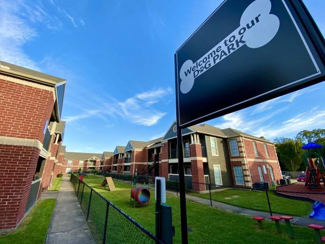 Apartment for rent at Westport, 121 Clements St, Angleton, TX 77515