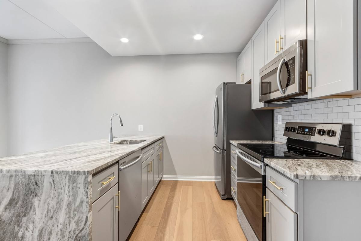 Apartment for rent at Riverwalk, 60 N 23rd St, Philadelphia, PA 19103