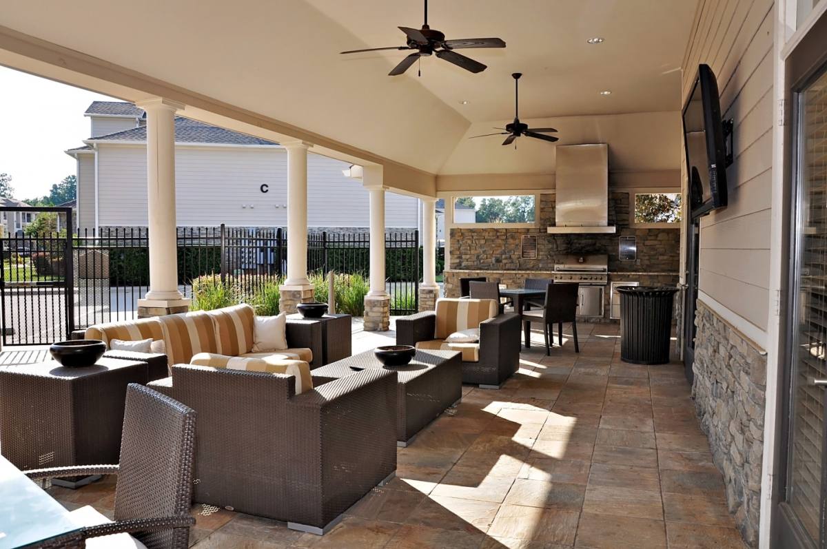 Apartment for rent at Jamestown Place, 5400 Barksdale Blvd, Bossier City, LA 71112