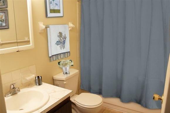 Townhouse for rent at Mount Vernon, 6733 Caribbean Lane, Louisville, KY 40219