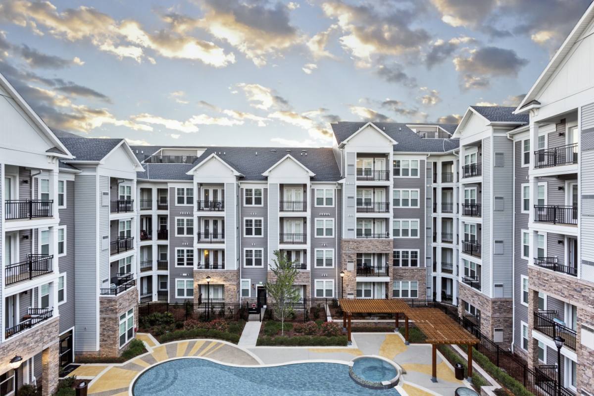 Apartment for rent at The Sutton, 2300 Vantage Dr, Woodbridge, VA 22191