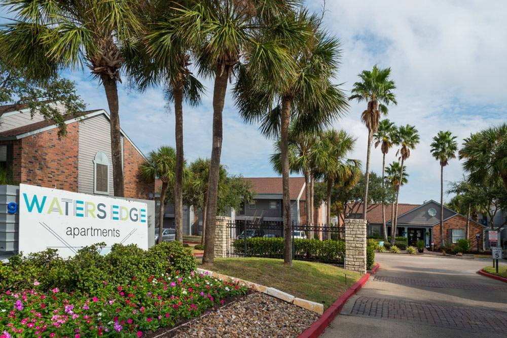 Townhouse for rent at Water's Edge, 9320 S Padre Island Dr, Corpus Christi, TX 78418