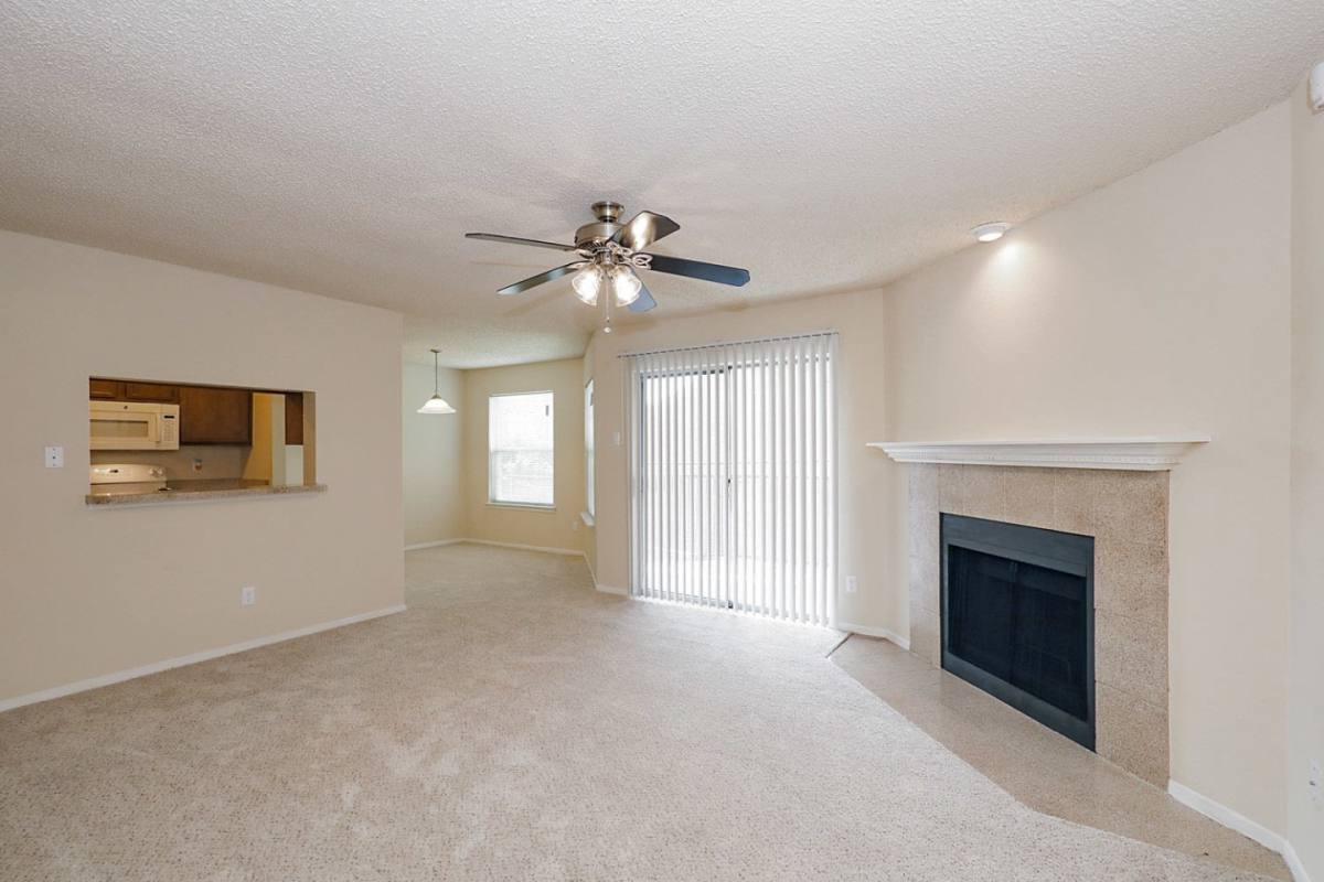 Apartment for rent at Marsh Highland, 2535 Marsh Lane, Carrollton, TX 75006