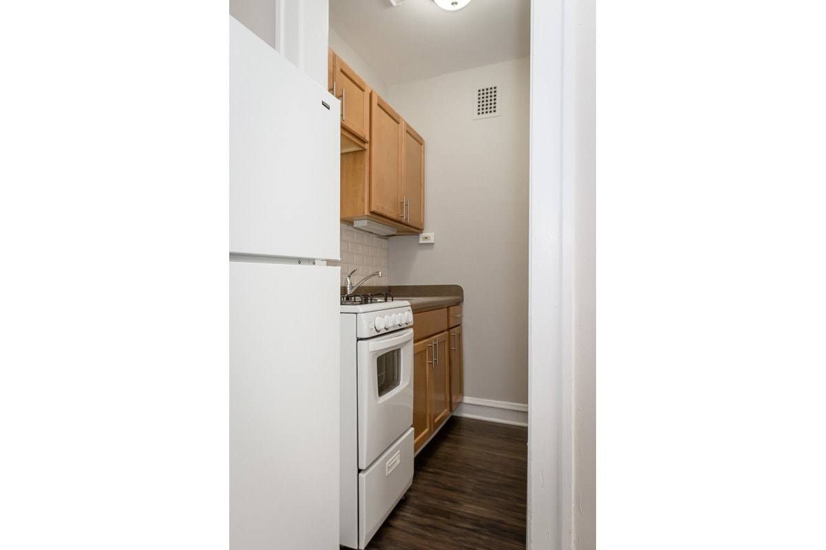 Apartment for rent at Ivy at Sylvan, 5532 S Kenwood Ave, Chicago, IL 60637