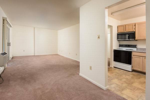 Apartment for rent at Village on the Green, 500 E Main St, Tuckerton, NJ 08087