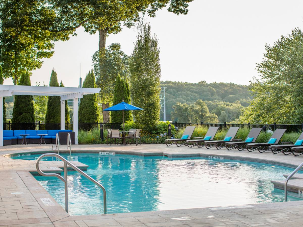 Apartment for rent at White Oaks at Wilton, 116 Danbury Rd, Wilton, CT 06897