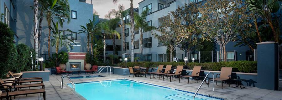 Apartment for rent at Avalon Encino, 16350 Ventura Blvd, Encino, CA 91436