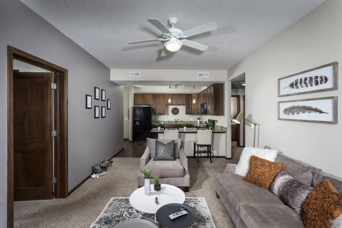 Apartment for rent at Sierra Pointe, 7171 Woodland Ave, West Des Moines, IA 50266