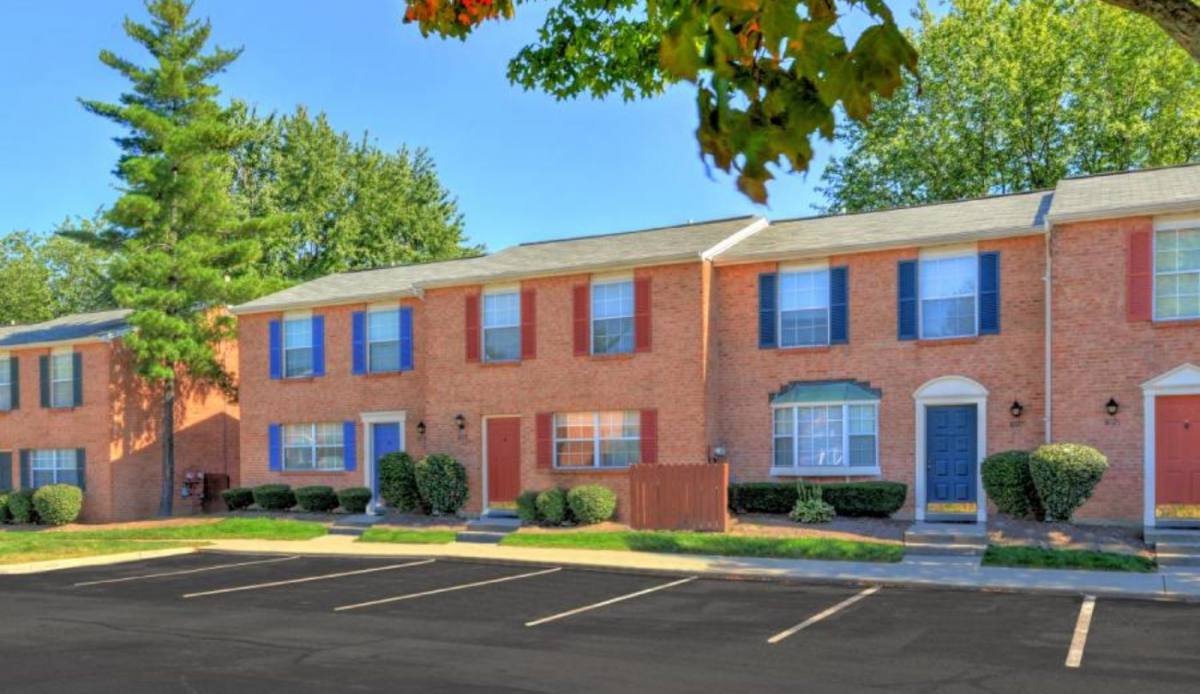 Apartment for rent at Wellington Place, 8770 Wales Dr, Cincinnati, OH 45249