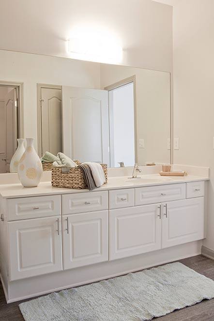 Townhouse for rent at Estates at Johns Creek, 2100 Addison Lane, Alpharetta, GA 30005