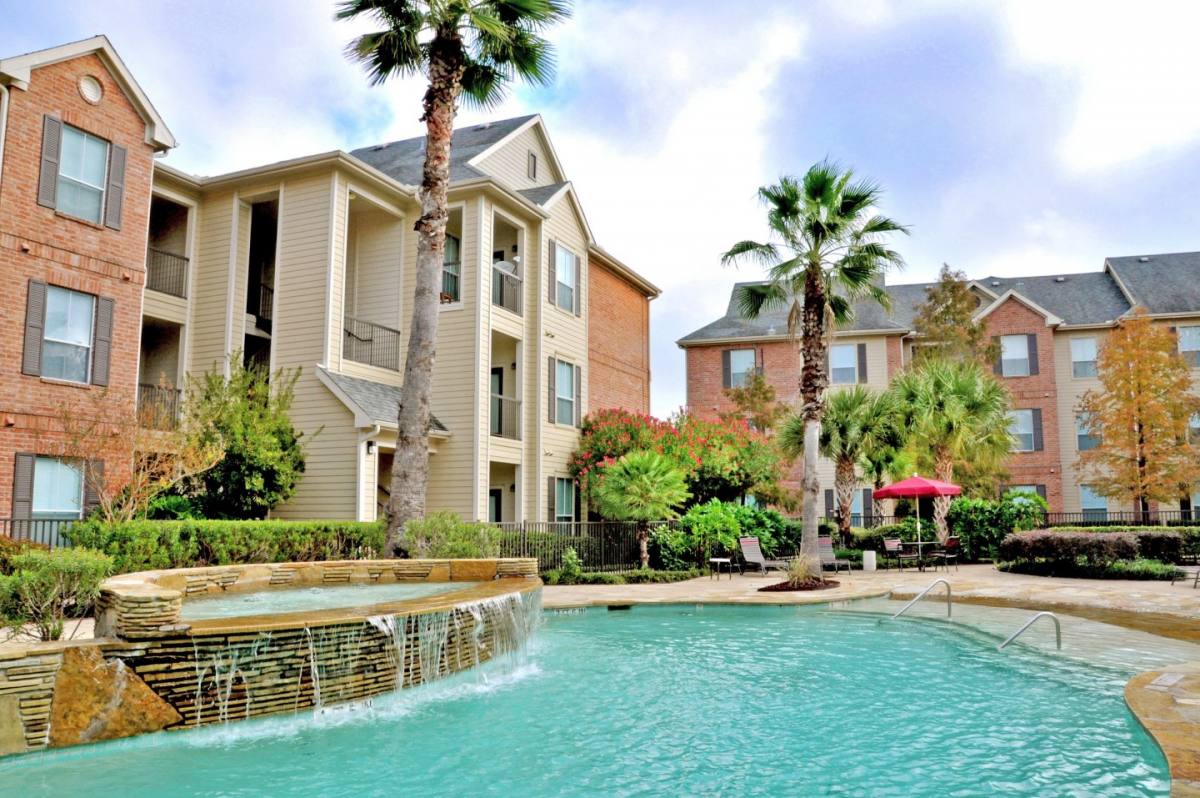 Apartment for rent at Windwater at Windmill Lakes, 9757 Windwater Dr, Houston, TX 77075