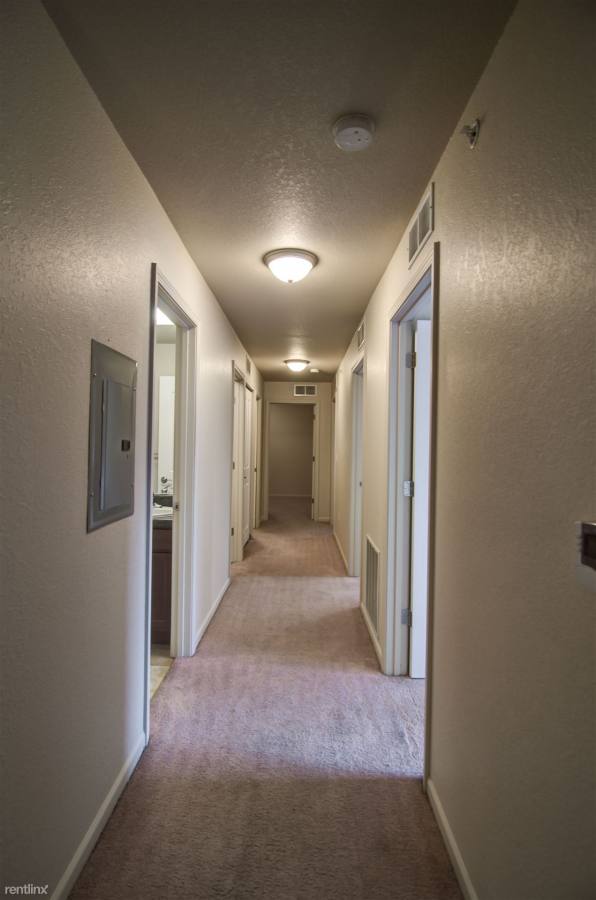 787 Burcham Dr, East Lansing, MI 48823