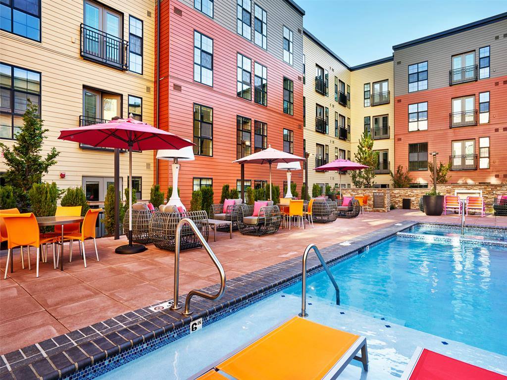 Apartment for rent at Rowlock, 6380 NE Cherry Dr, Hillsboro, OR 97124