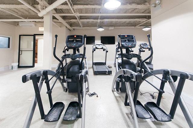 Apartment for rent at 768 W Jackson Blvd, Chicago, IL 60661
