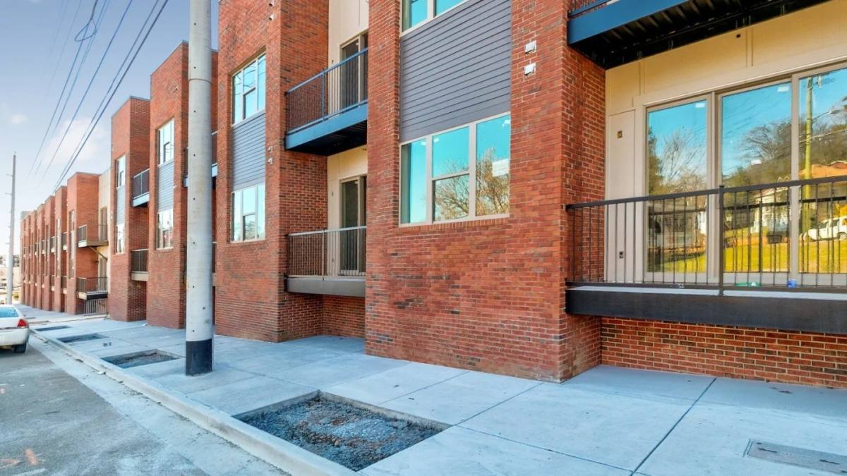 Apartment for rent at Abby North, 560 Cherokee Blvd, Chattanooga, TN 37405