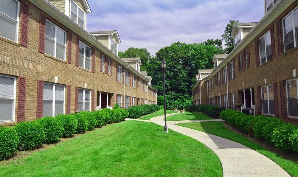 Townhouse for rent at Short Hills Club Village, 45 Forest Dr, Short Hills, NJ 07078