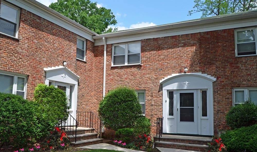 Townhouse for rent at Short Hills Club Village, 45 Forest Dr, Short Hills, NJ 07078
