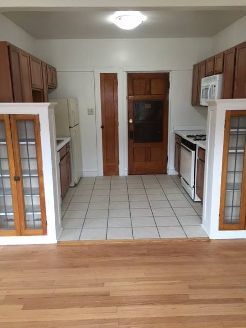 Apartment for rent at 3456 N Oakland Ave, Milwaukee, WI 53211