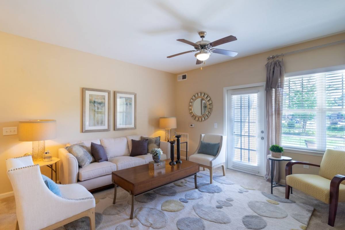 Apartment for rent at Legends at White Oak, 9211 Lawford Way, Ooltewah, TN 37363