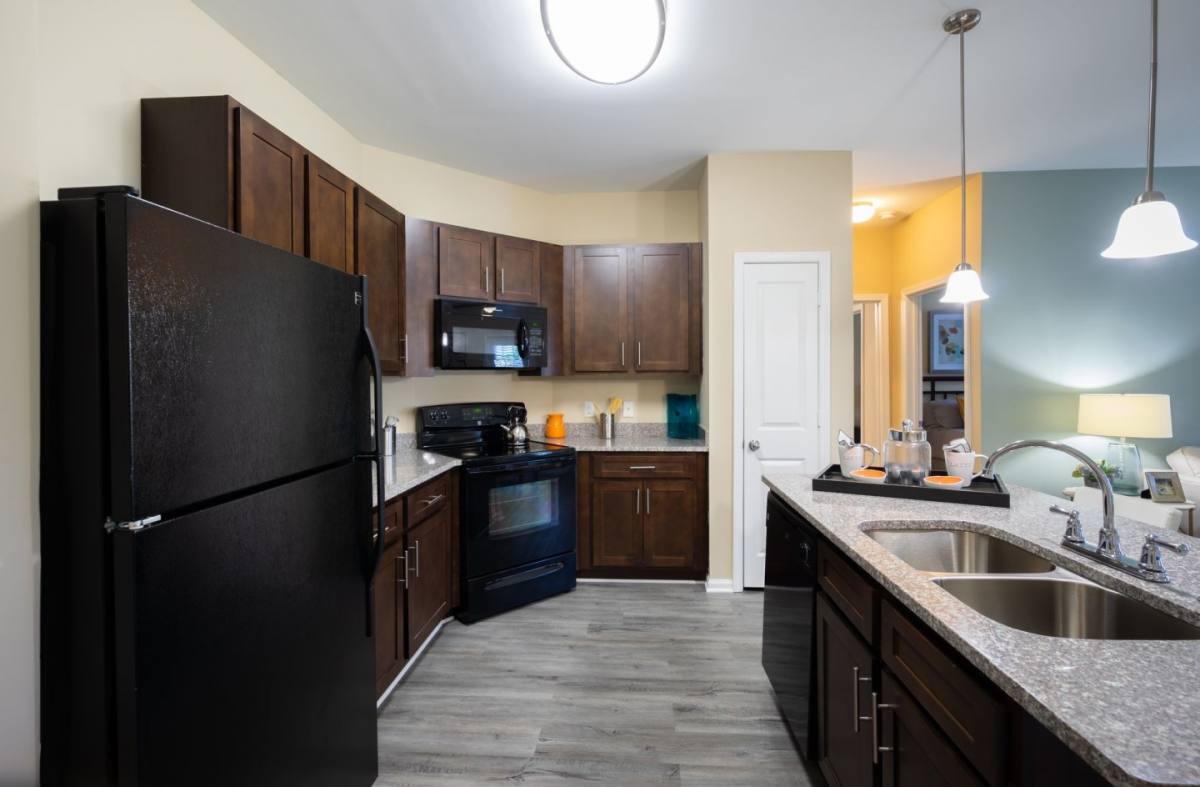 Apartment for rent at Legends at White Oak, 9211 Lawford Way, Ooltewah, TN 37363