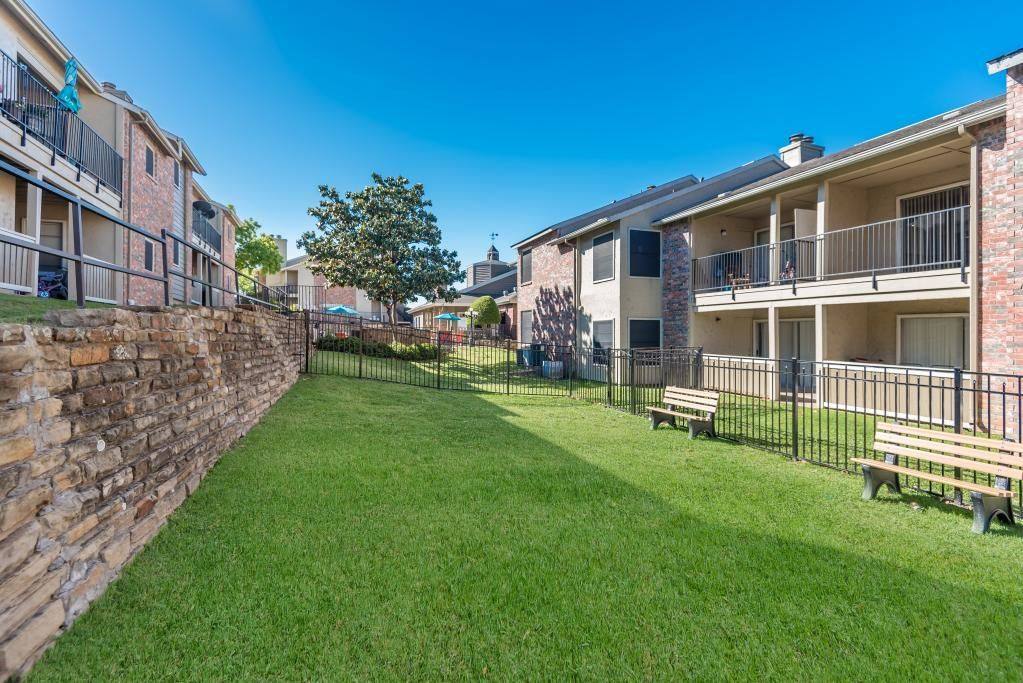 Apartment for rent at The Carling on Frankford, 1811 E Frankford Rd, Carrollton, TX 75007