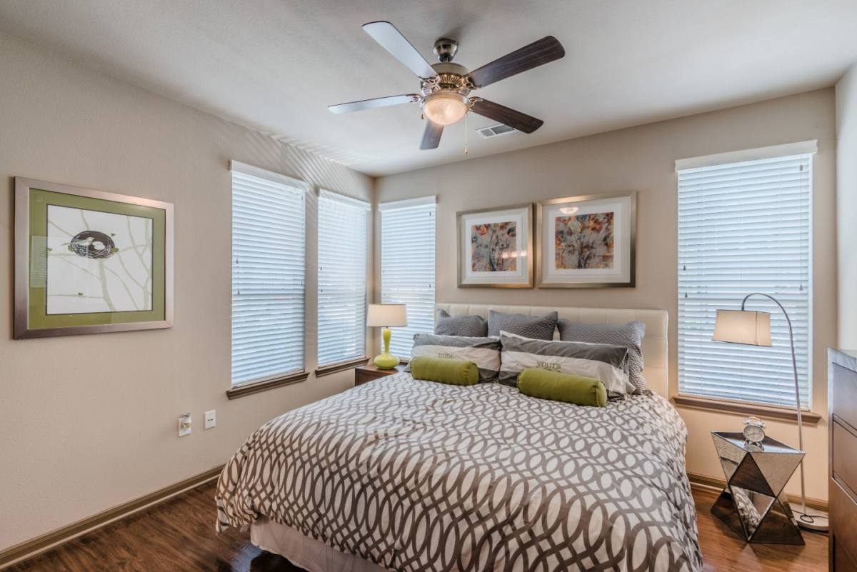 Townhouse for rent at Lakewood Flats, 7425 La Vista Dr, Dallas, TX 75214