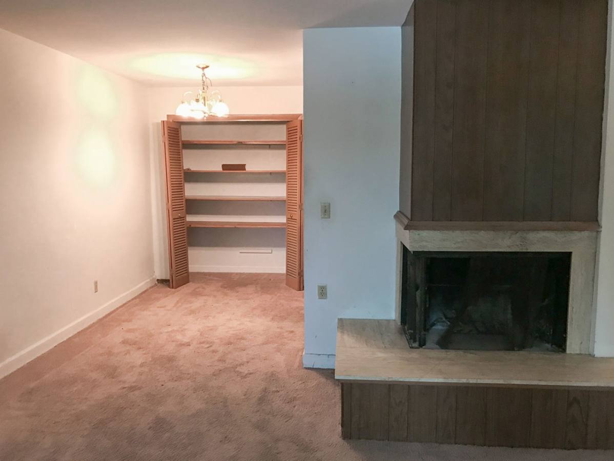 Apartment for rent at 2424 E Webster Place, Milwaukee, WI 53211