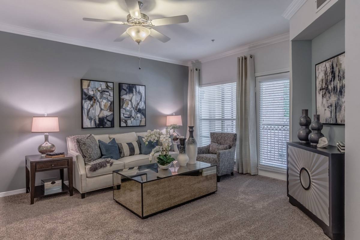 Townhouse for rent at The Livingston, 6301 Windhaven Parkway, Plano, TX 75093