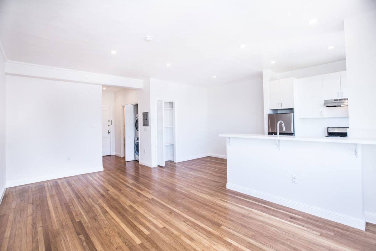 Apartment for rent at 845, 845 California St, San Francisco, CA 94108