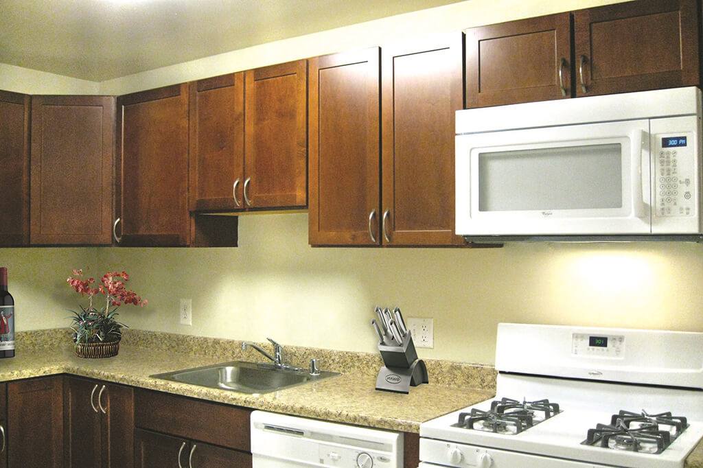 Apartment for rent at The Manor the Manor East, 28 Fort Evans Rd NE, Leesburg, VA 20176