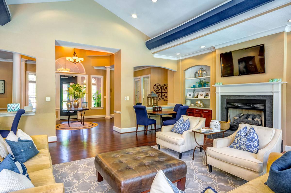 Apartment for rent at The Lincoln at Fair Oaks, 12167 Lincoln Lake Way, Fairfax, VA 22030