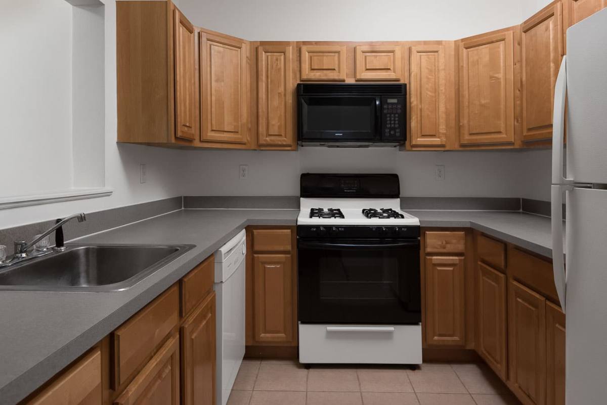 Apartment for rent at Bartlett Landing, 27 Santa Cruz Rd, Tuckerton, NJ 08087