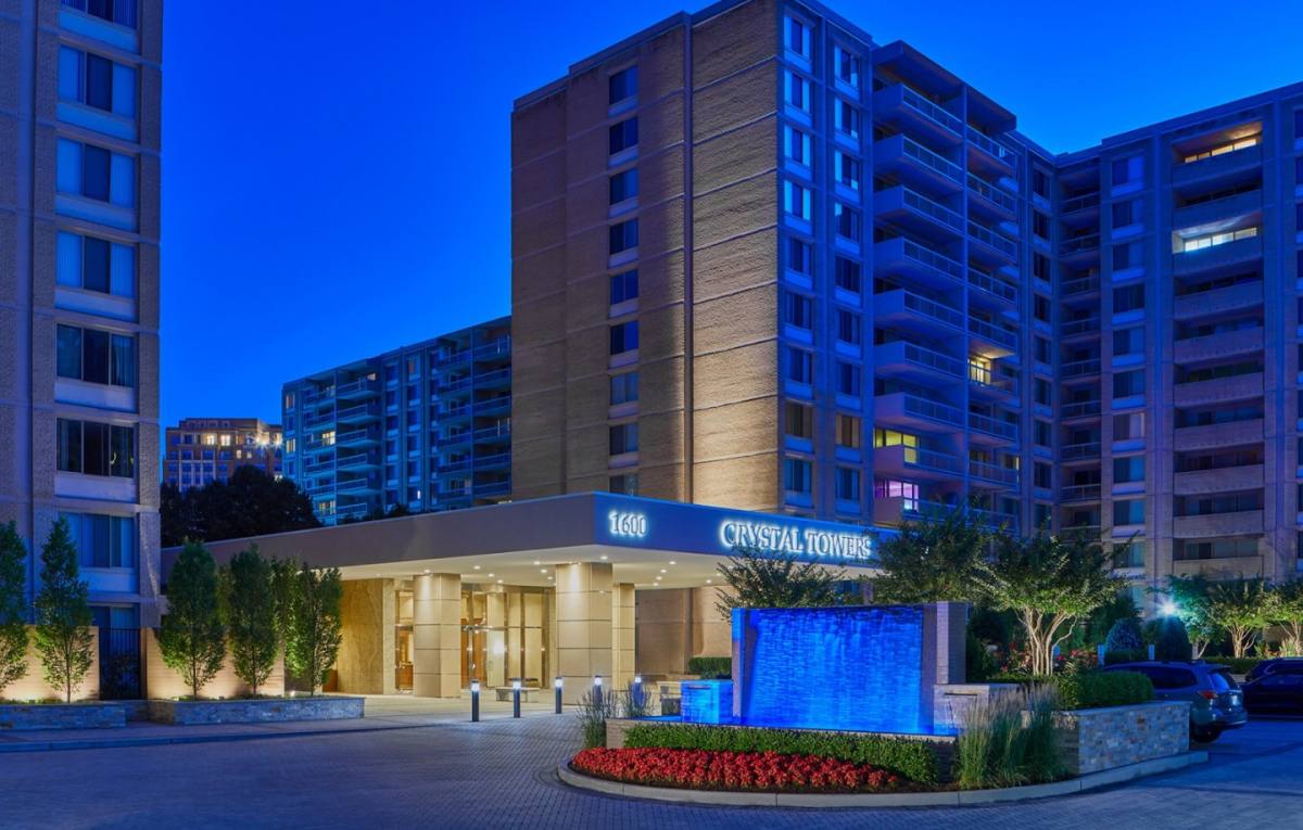 Apartment for rent at Crystal Towers, 1600 S Eads St, Arlington, VA 22202