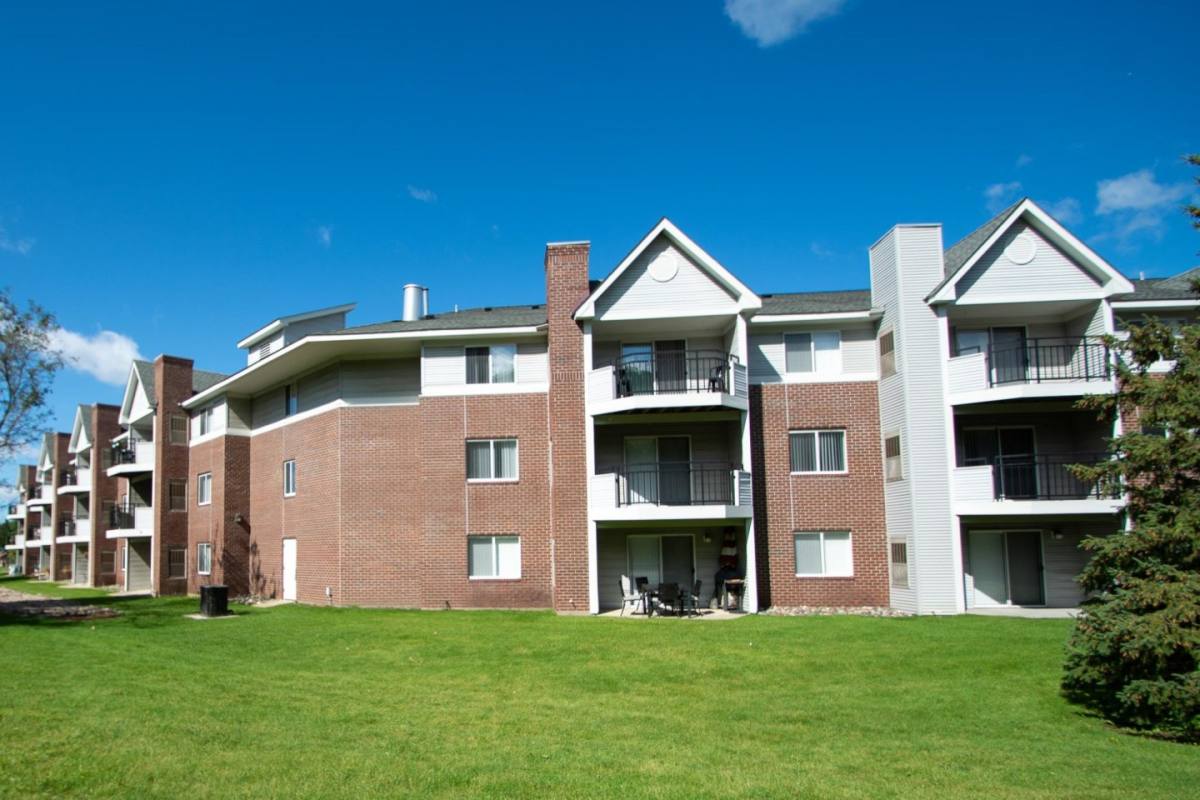 Townhouse for rent at The Lexington & Townhomes, 2755 Lexington Ave, Saint Paul, MN 55113