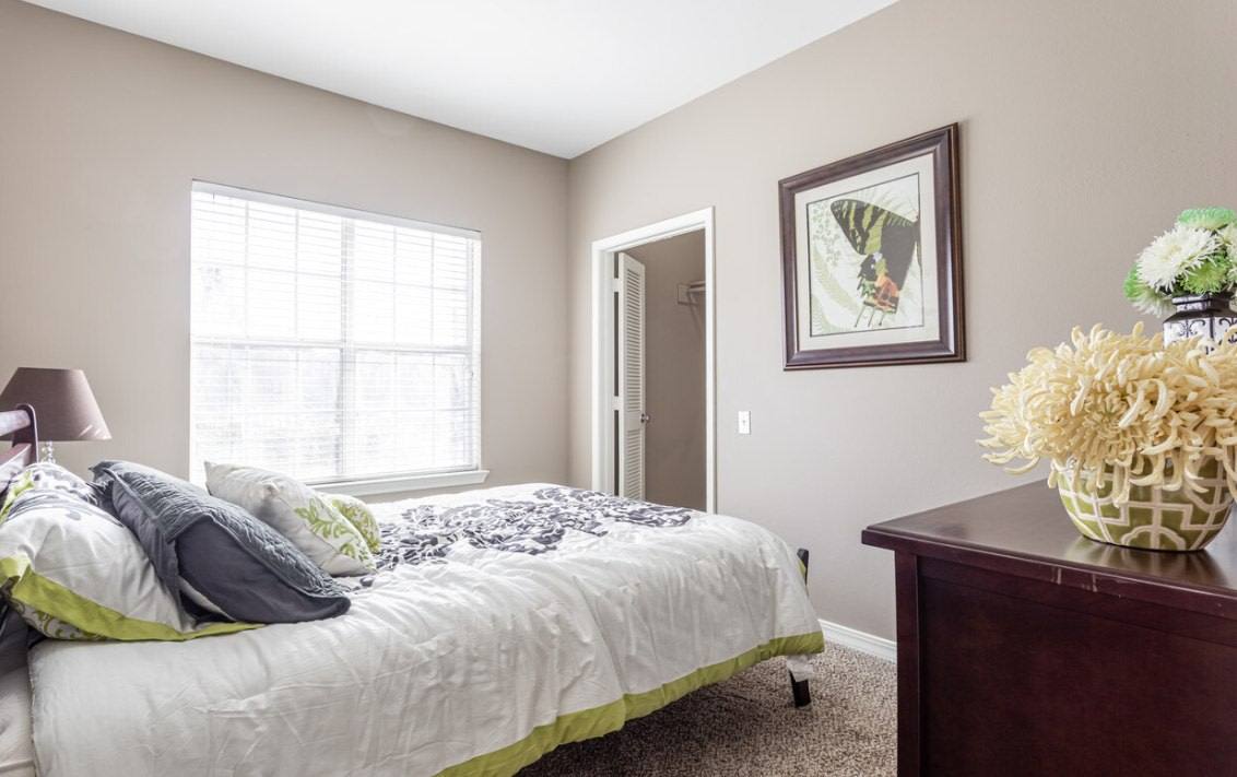 Apartment for rent at Lexington Place, 1301 Williamsburg Dr, Bossier City, LA 71112