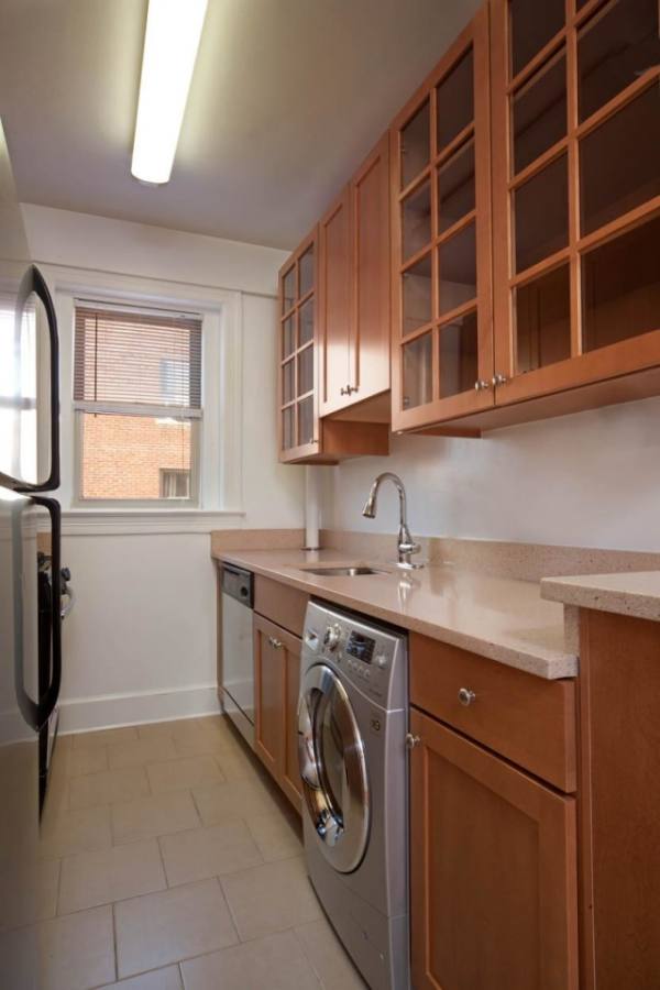 Apartment for rent at La Reine, 5425 Connecticut Ave NW, Washington, DC 20015