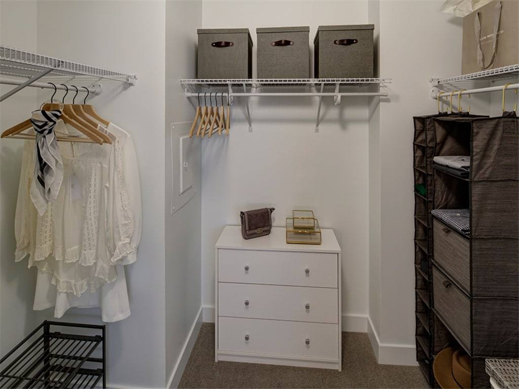 Apartment for rent at The Kent, 2625 N Clark St, Chicago, IL 60614